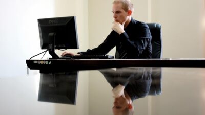 ultrawide monitor