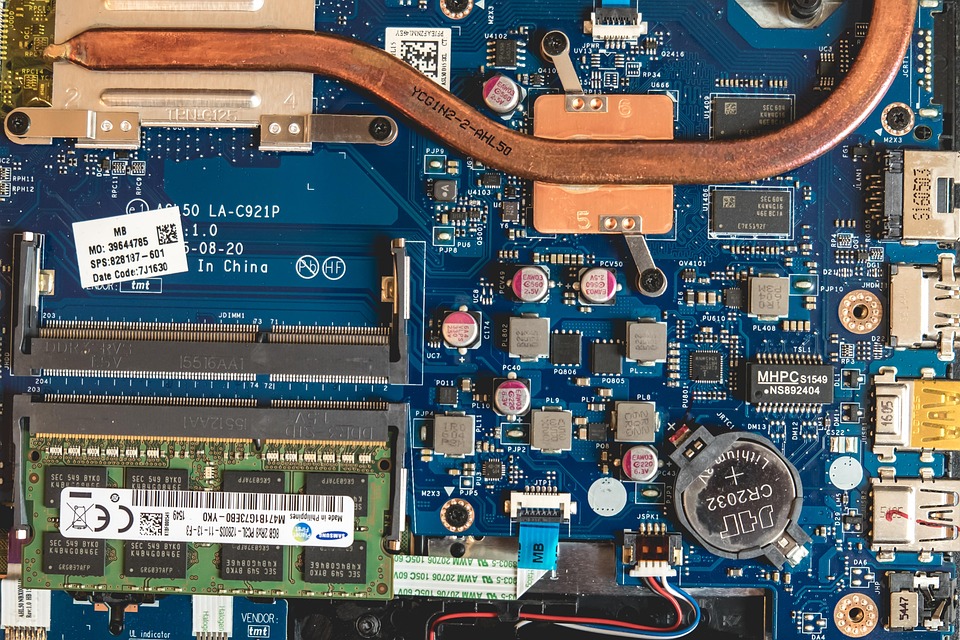 CPU
