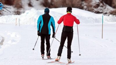 skiing