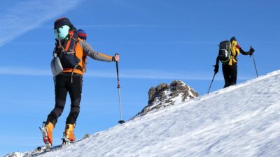 skiing