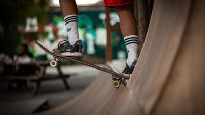 skating