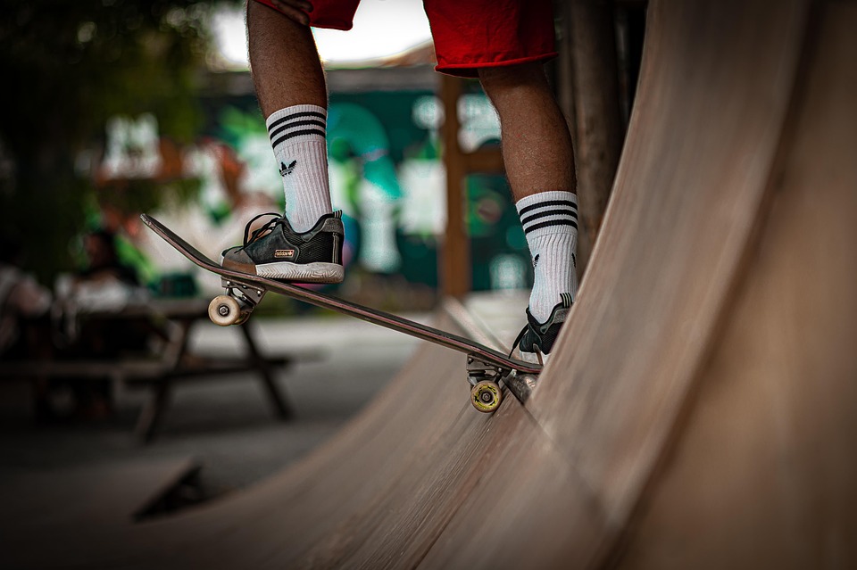 skating