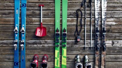 skiing