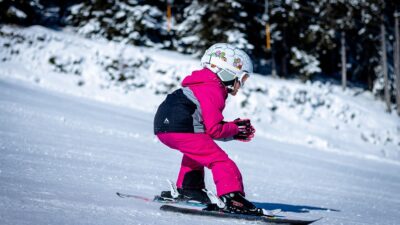 skiing
